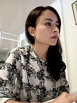 reme ark23 online show from October 22, 2025, 4:24 am