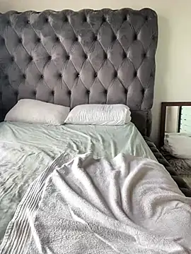 MILL204 online show from February 15, 2025, 11:17 am