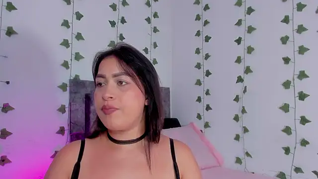 Miaa Garcia online show from June 20, 2026, 10:56 pm