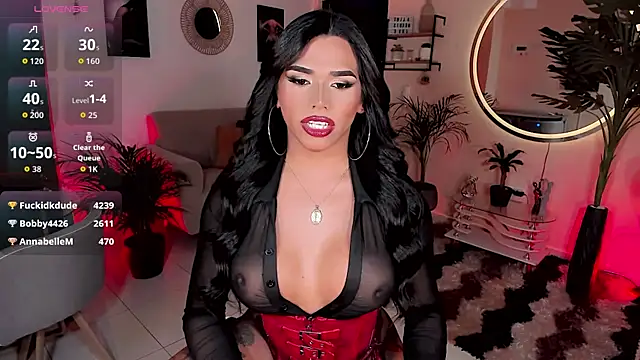 Snapshot of Franciis_4u chatting on June 14, 2026, 12:07 pm Franciis 4u online show from June 14, 2026, 12:07 pm