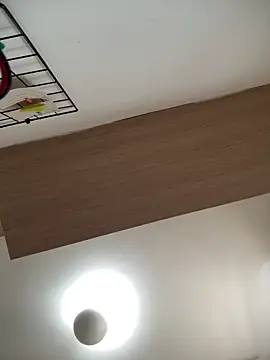 amooraaamoon online show from February 27, 2026, 1:11 pm