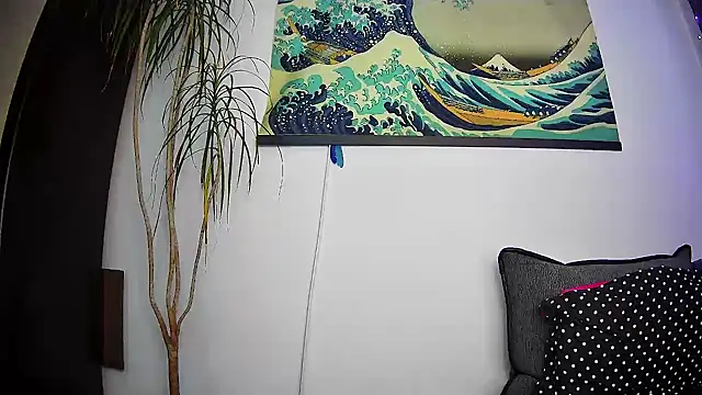 EmmaKrosss online show from March 20, 2025, 12:32 pm