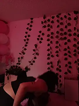 Hellen dumont online show from October 23, 2025, 2:11 am