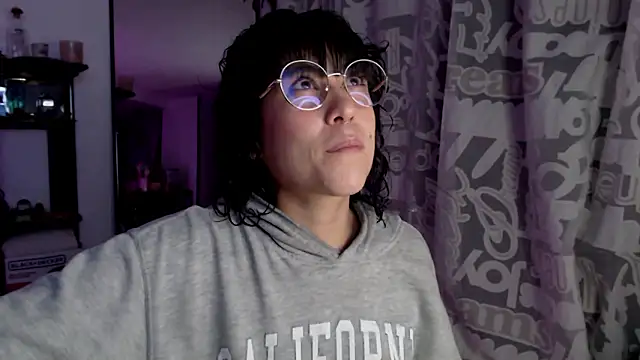 Hellen dumont online show from February 4, 2026, 4:29 am