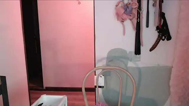 Hellen dumont online show from March 4, 2026, 2:17 am