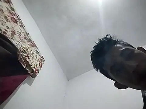 Snapshot of Flaquito_pitudo chatting on December 21, 2024, 12:09 am Flaquito pitudo online show from December 21, 2024, 12:09 am