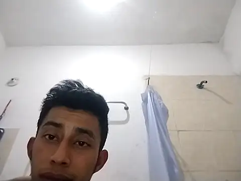 Snapshot of Flaquito_pitudo chatting on December 25, 2024, 12:59 am Flaquito pitudo online show from December 25, 2024, 12:59 am