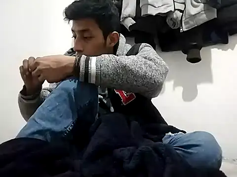 Snapshot of Flaquito_pitudo chatting on December 31, 2024, 11:09 am Flaquito pitudo online show from December 31, 2024, 11:09 am