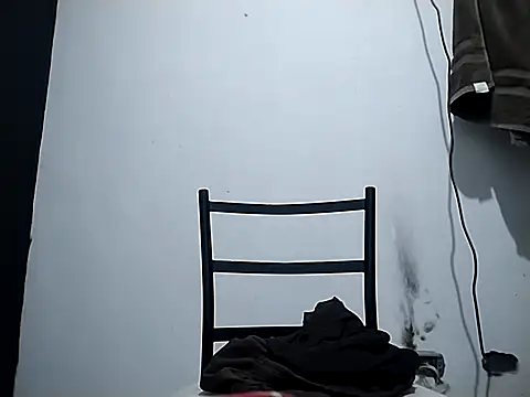 Snapshot of Flaquito_pitudo chatting on January 2, 2025, 11:31 am Flaquito pitudo online show from January 2, 2025, 11:31 am