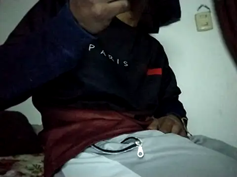 Snapshot of Flaquito_pitudo chatting on January 10, 2025, 6:31 am Flaquito pitudo online show from January 10, 2025, 6:31 am