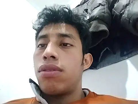 Snapshot of Flaquito_pitudo chatting on January 12, 2025, 4:42 am Flaquito pitudo online show from January 12, 2025, 4:42 am