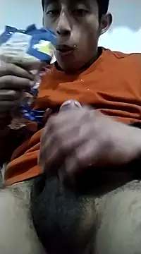 Snapshot of Flaquito_pitudo chatting on January 12, 2025, 12:01 pm Flaquito pitudo online show from January 12, 2025, 12:01 pm