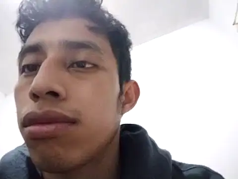 Snapshot of Flaquito_pitudo chatting on January 17, 2025, 6:57 am Flaquito pitudo online show from January 17, 2025, 6:57 am