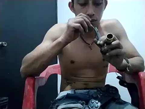 Snapshot of Flaquito_pitudo chatting on March 7, 2025, 5:29 am Flaquito pitudo online show from March 7, 2025, 5:29 am