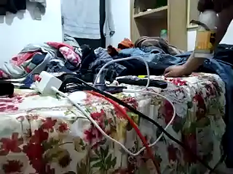 Snapshot of Flaquito_pitudo chatting on March 18, 2025, 6:25 am Flaquito pitudo online show from March 18, 2025, 6:25 am