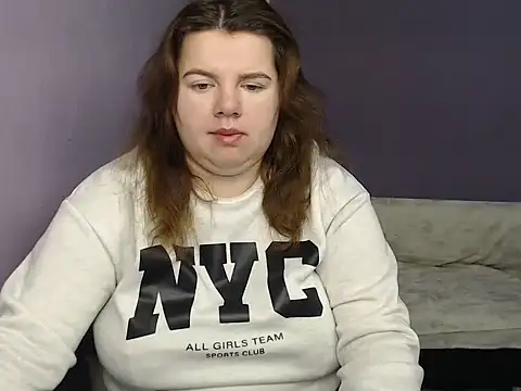 so shy online show from October 5, 2025, 6:45 am