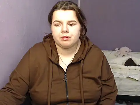 so shy online show from October 25, 2025, 6:21 am