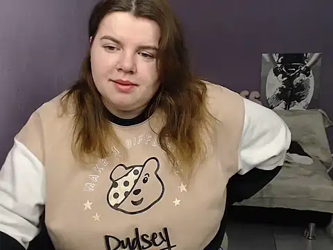 so shy online show from October 29, 2025, 7:43 am