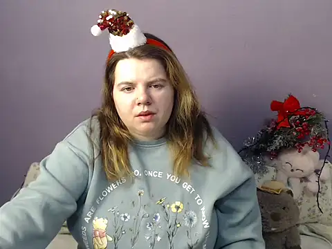 so shy online show from December 14, 2025, 7:25 am