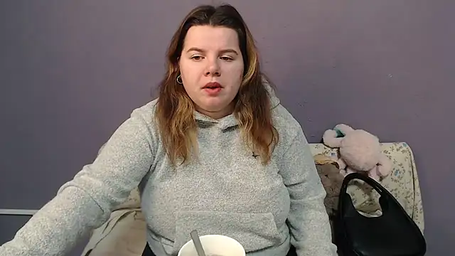 so shy online show from January 8, 2026, 7:43 am