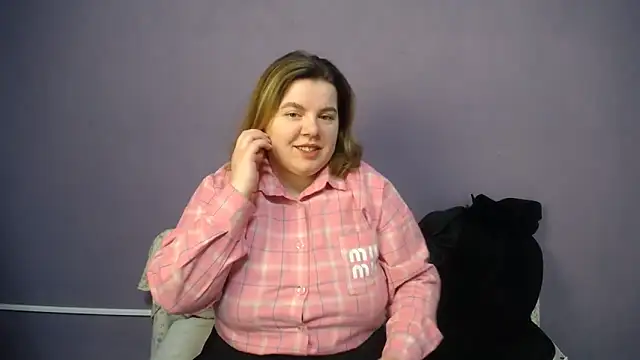 so shy online show from April 17, 2026, 6:27 am