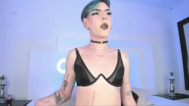 Snapshot of Ambar_Jhones chatting on December 19, 2024, 12:13 am Ambar Jhones online show from December 19, 2024, 12:13 am