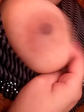 carmelasexy online show from January 11, 2026, 1:38 pm