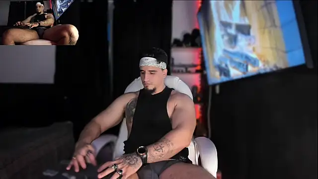 kingbear777 online show from December 12, 2024, 8:36 am