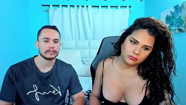 Snapshot of xxx_sweet_couple_ chatting on February 3, 2026, 6:40 am xxx sweet couple online show from February 3, 2026, 6:40 am