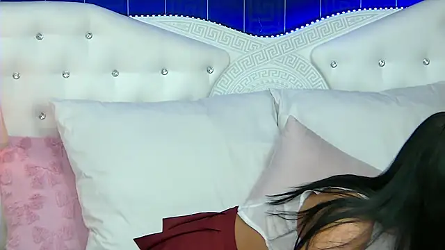 SophiaVilner online show from February 24, 2026, 7:34 pm