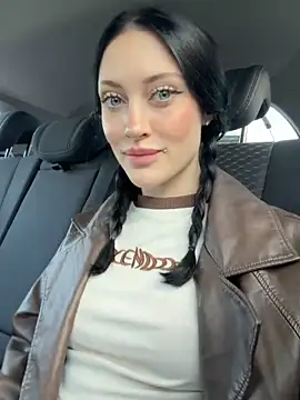 Melissa crazy online show from April 18, 2026, 3:49 pm