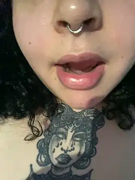 Kimberliprivv online show from April 23, 2026, 3:03 pm