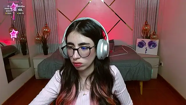 LenaRoses online show from February 26, 2026, 8:52 pm