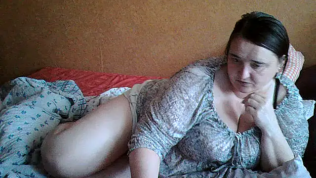 Snapshot of Liluboobs chatting on March 17, 2025, 5:45 am Liluboobs online show from March 17, 2025, 5:45 am