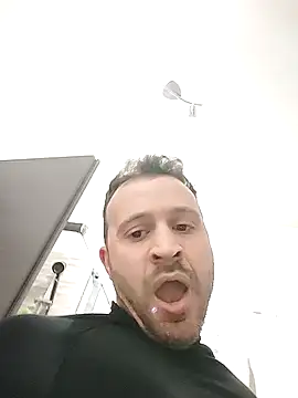 Snapshot of gilera250s chatting on February 24, 2026, 4:27 pm gilera250s online show from February 24, 2026, 4:27 pm