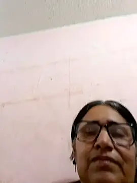 Snapshot of _candi chatting on January 24, 2025, 11:59 am candi online show from January 24, 2025, 11:59 am