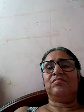 Snapshot of _candi chatting on February 23, 2025, 9:59 pm candi online show from February 23, 2025, 9:59 pm