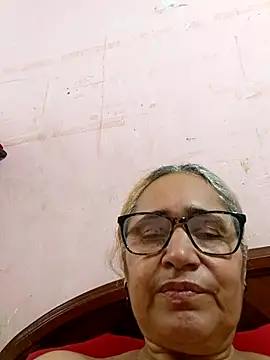 Snapshot of _candi chatting on September 14, 2025, 12:26 pm candi online show from September 14, 2025, 12:26 pm