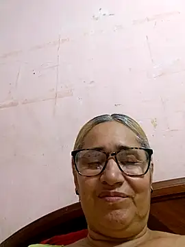 Snapshot of _candi chatting on September 17, 2025, 12:01 am candi online show from September 17, 2025, 12:01 am