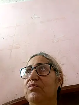  candi online show from October 10, 2025, 5:12 pm