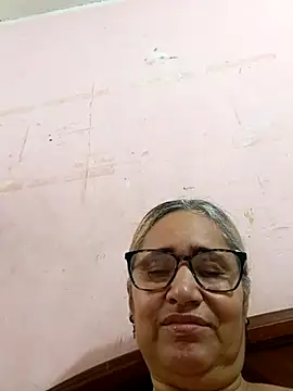  candi online show from November 10, 2025, 12:15 pm