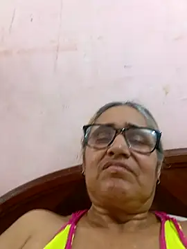  candi online show from November 26, 2025, 4:41 pm