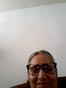 Snapshot of _candi chatting on February 1, 2026, 12:59 pm candi online show from February 1, 2026, 12:59 pm