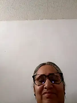 Snapshot of _candi chatting on March 2, 2026, 12:45 pm candi online show from March 2, 2026, 12:45 pm