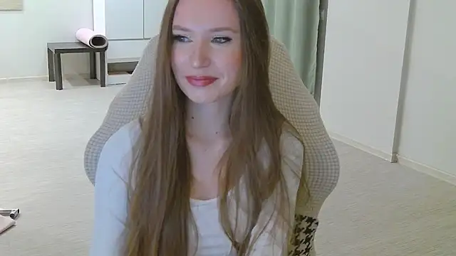Snapshot of Malika_b chatting on December 27, 2024, 6:31 pm Malika b online show from December 27, 2024, 6:31 pm