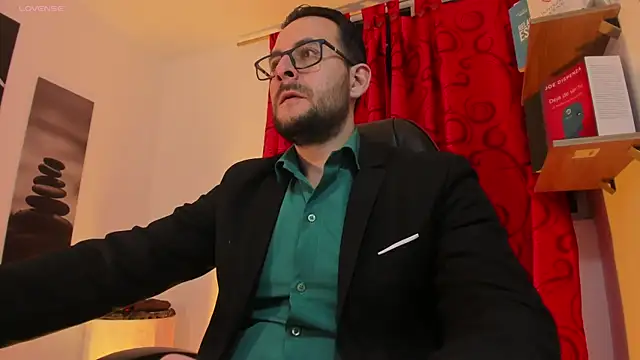 Jerry hot1 online show from April 15, 2026, 12:45 pm