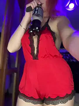 RiriRoseey online show from January 10, 2025, 6:28 pm