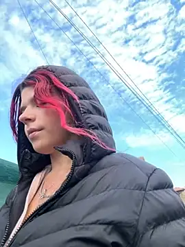 RiriRoseey online show from October 10, 2025, 7:18 am