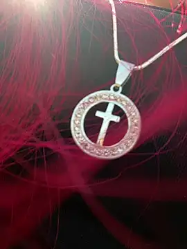 RiriRoseey online show from April 15, 2026, 7:48 am