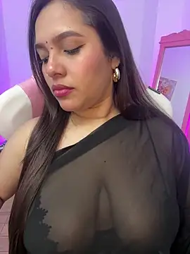 Snapshot of krishaa_ chatting on April 24, 2026, 6:54 pm krishaa online show from April 24, 2026, 6:54 pm